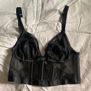 NWOT Victoria’s Secret black lace corset bustier top